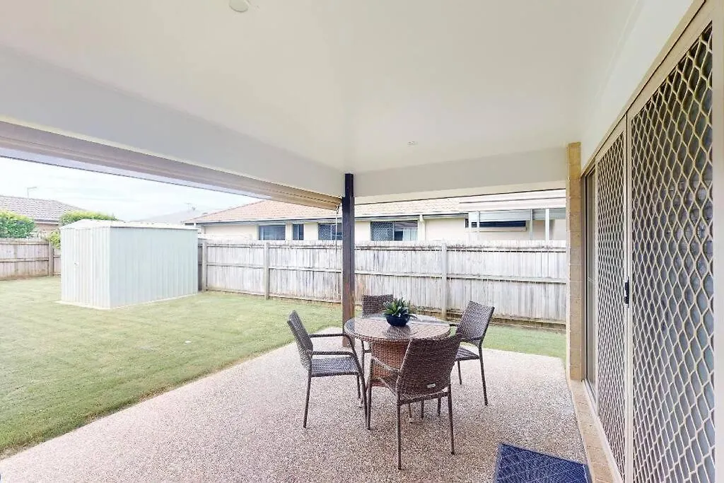 Chateau Tonnelle - Holiday Home Caboolture